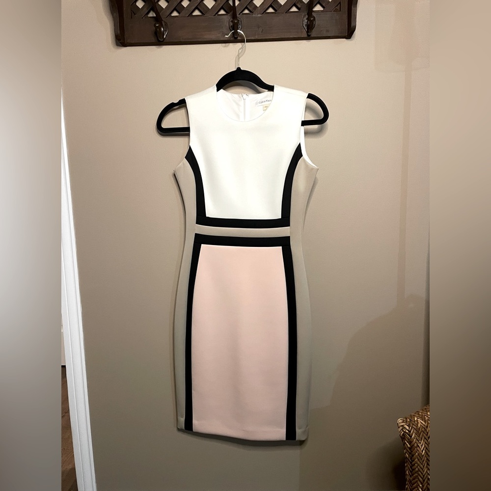Calvin Klein Women's Colorbloack Sheath Dress